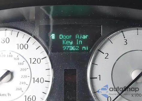 2008 Chrysler 300C Hemi z USA, uszkodzony, nr VIN 2C3LA63H38H169603